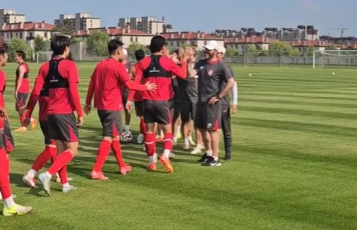 长春亚泰重新集结 全力备战上海海港